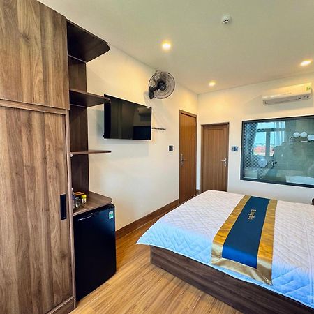 Hotel Phi Hung Tam Kỳ Kültér fotó