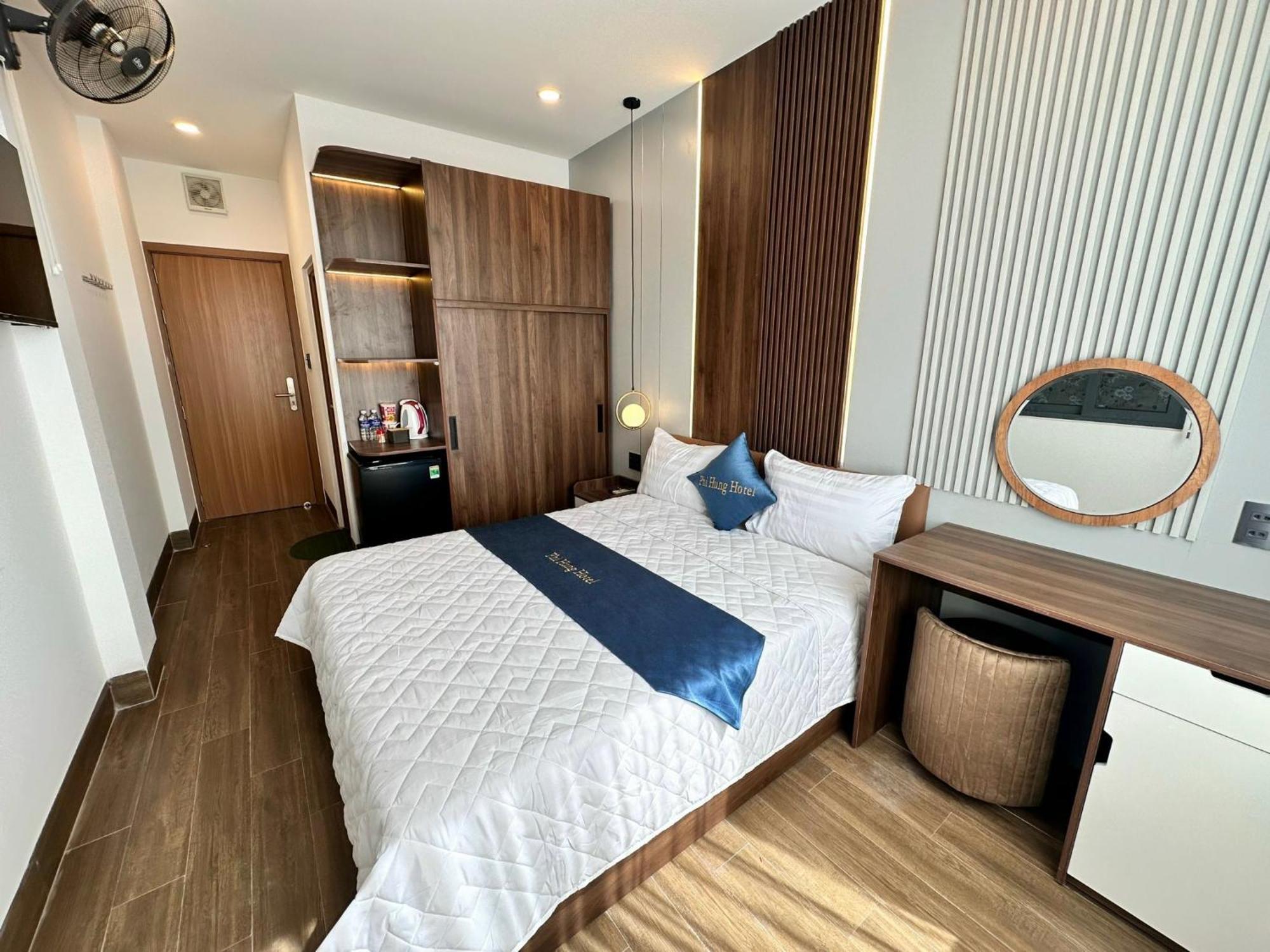 Hotel Phi Hung Tam Kỳ Kültér fotó