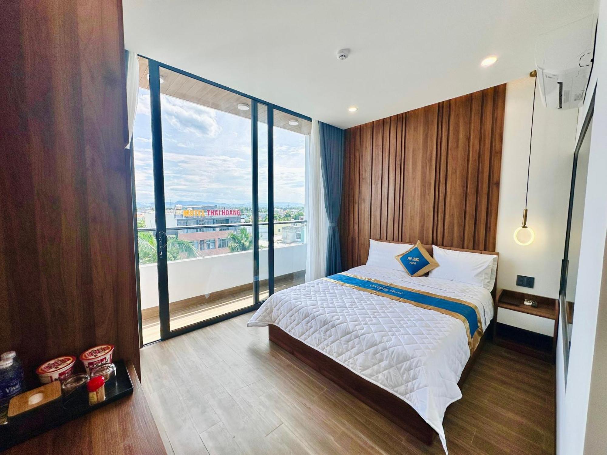 Hotel Phi Hung Tam Kỳ Kültér fotó